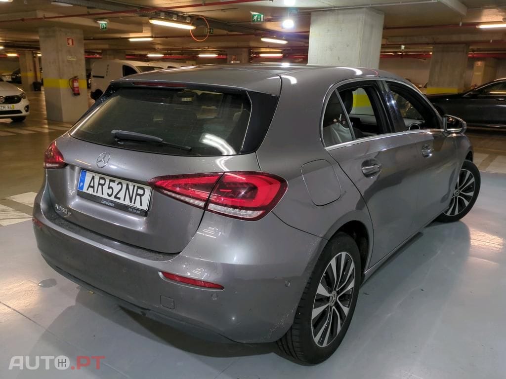 Mercedes-Benz A 250 e Style Plus