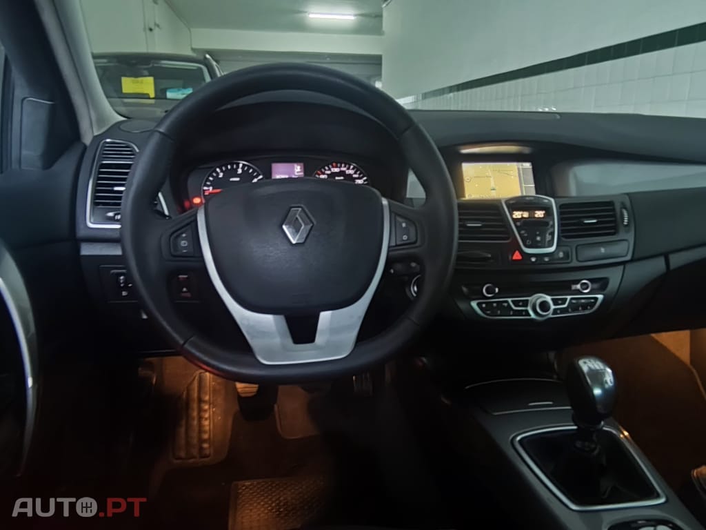 Renault Laguna Break 2.0 DCi Dynamique S 4control