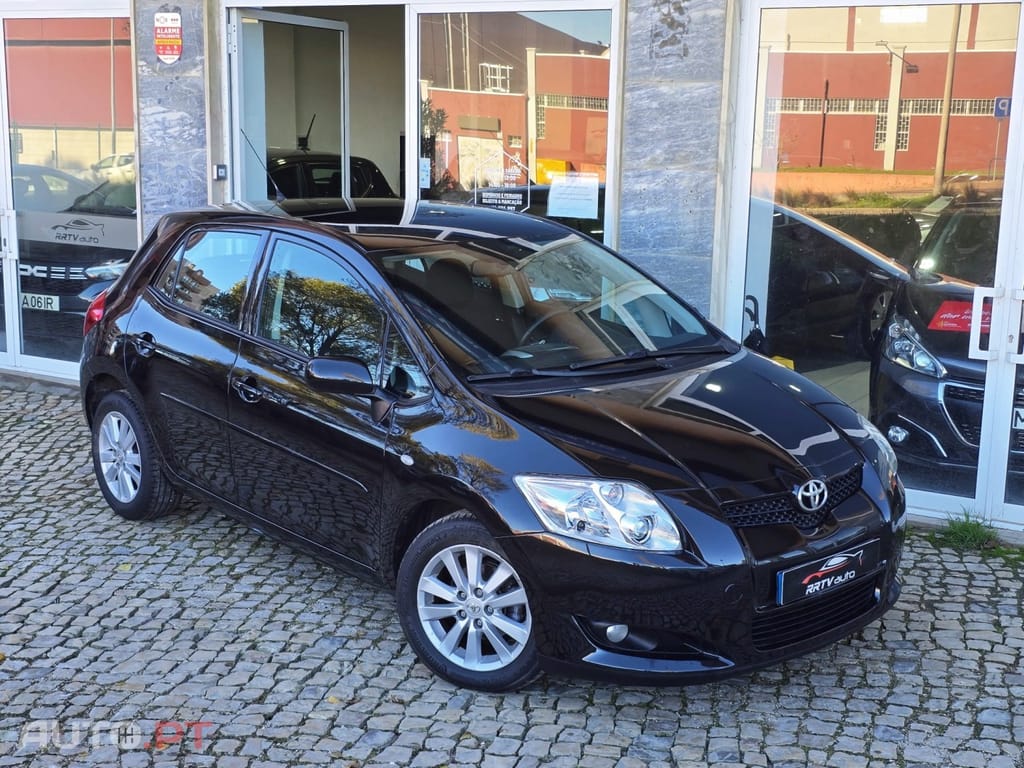 Toyota Auris 1.4 D-4D MMT Sol