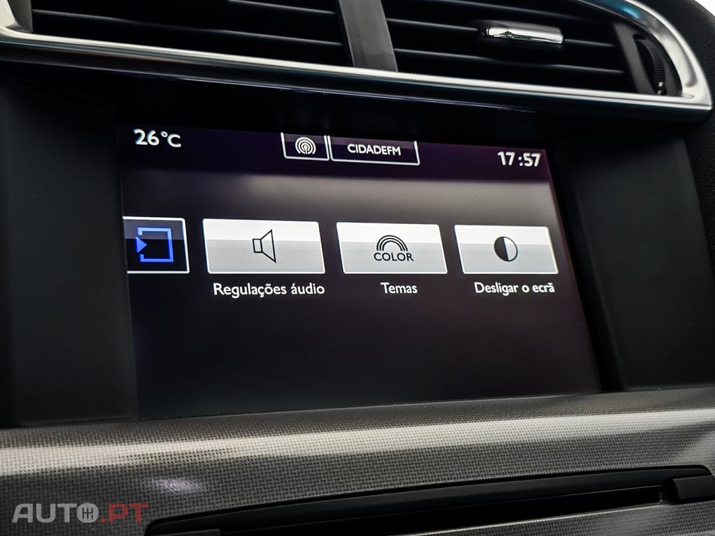 Citroen C4 1.2 PureTech Shine EAT6