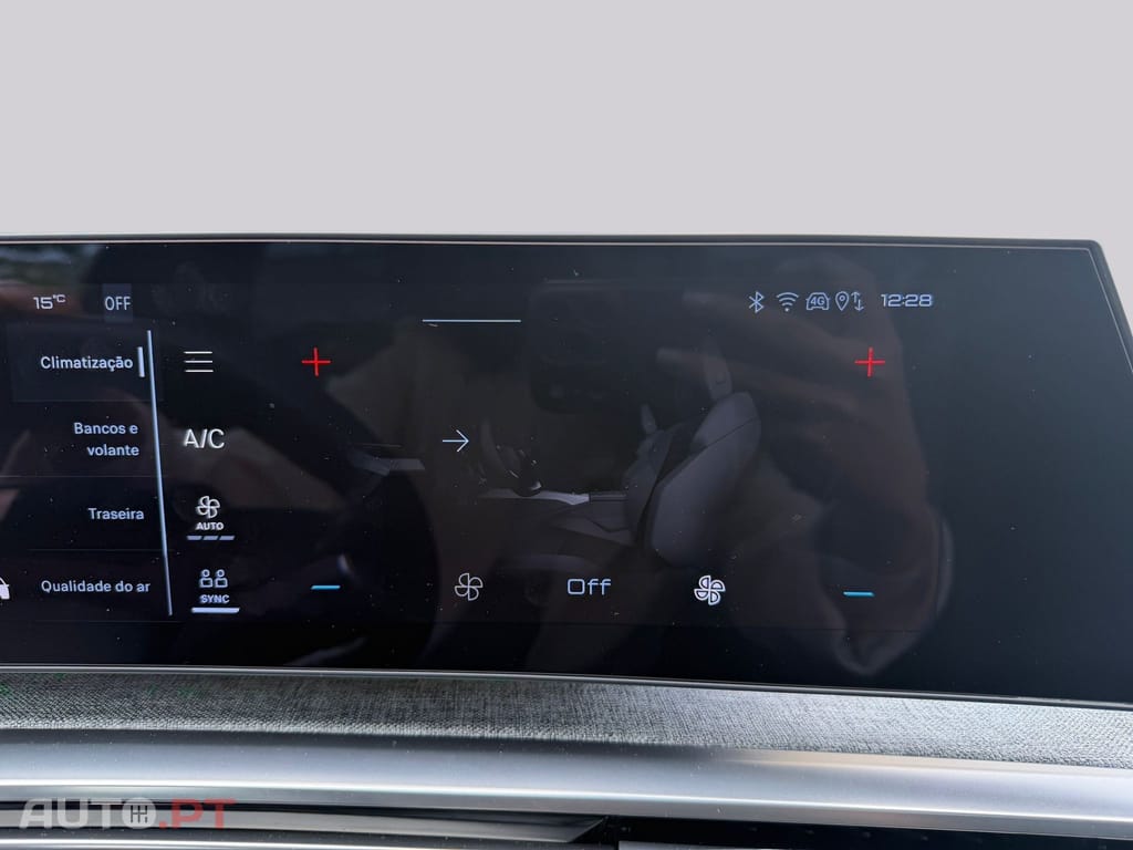 Peugeot E-5008 73 kWh GT