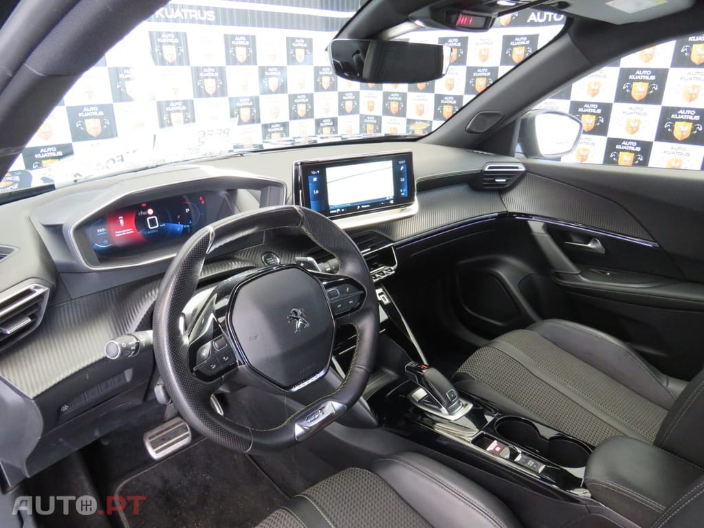 Peugeot 2008 1.5 BlueHDi GT EAT8