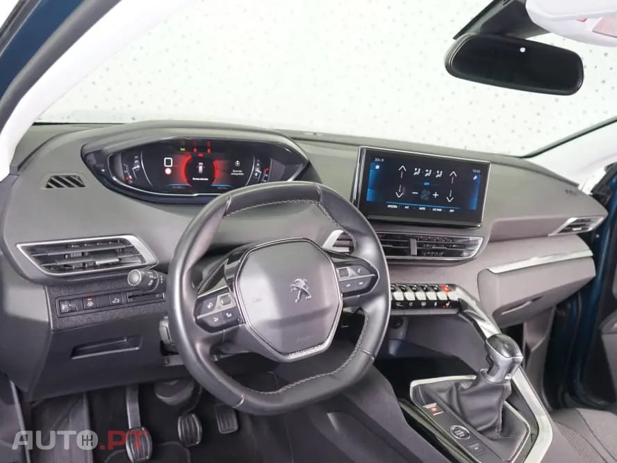 Peugeot 3008 1.5 BlueHDi Allure