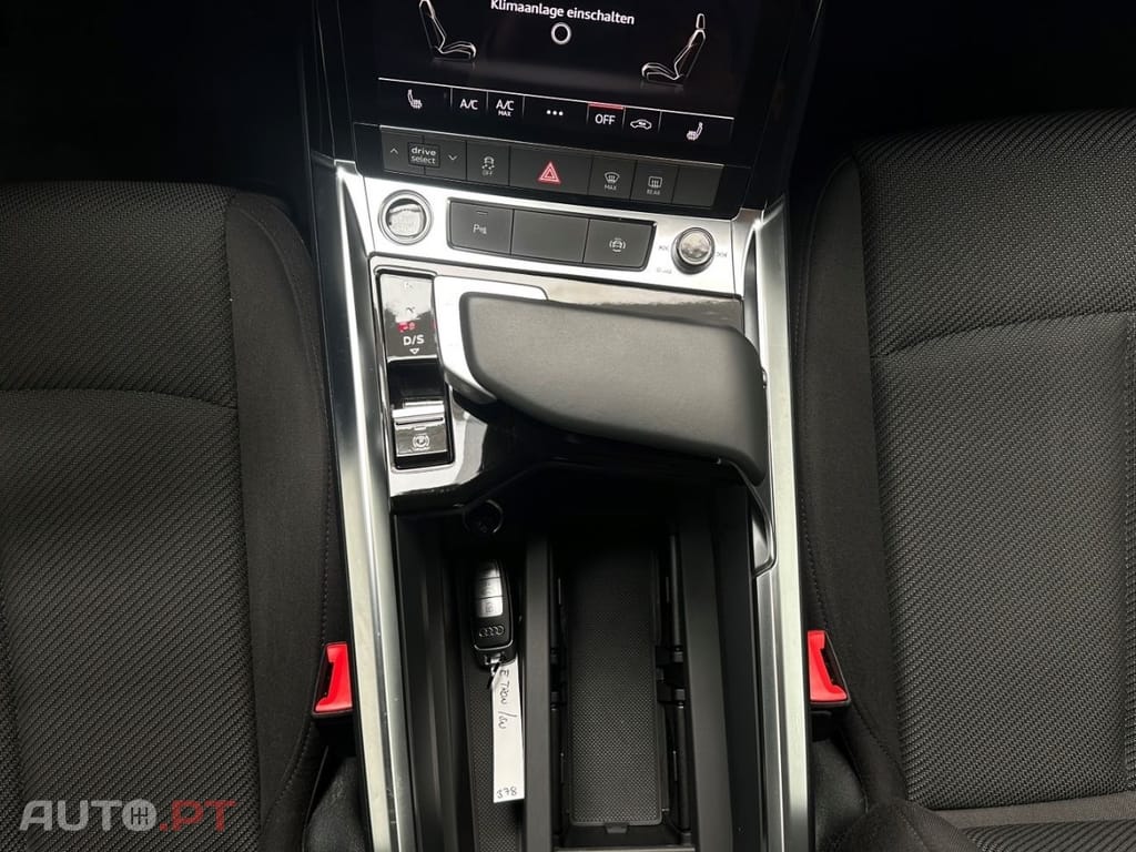 Audi E-Tron 55 Quattro I.V.A DEDUTÍVEL 