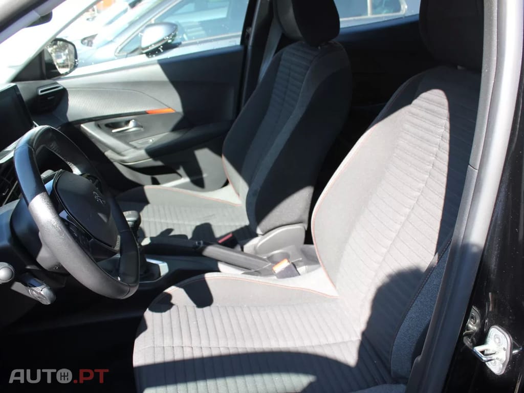 Peugeot 2008 1.5 BlueHDi Active Pack