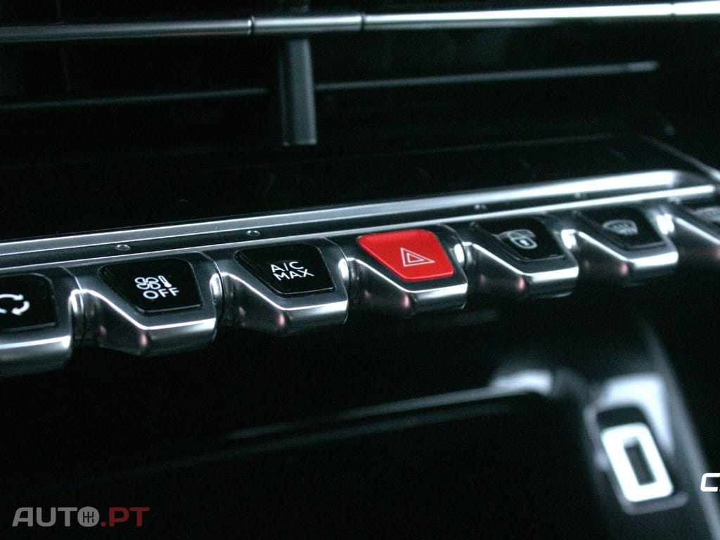 Peugeot 2008 1.2 PureTech Active Pack