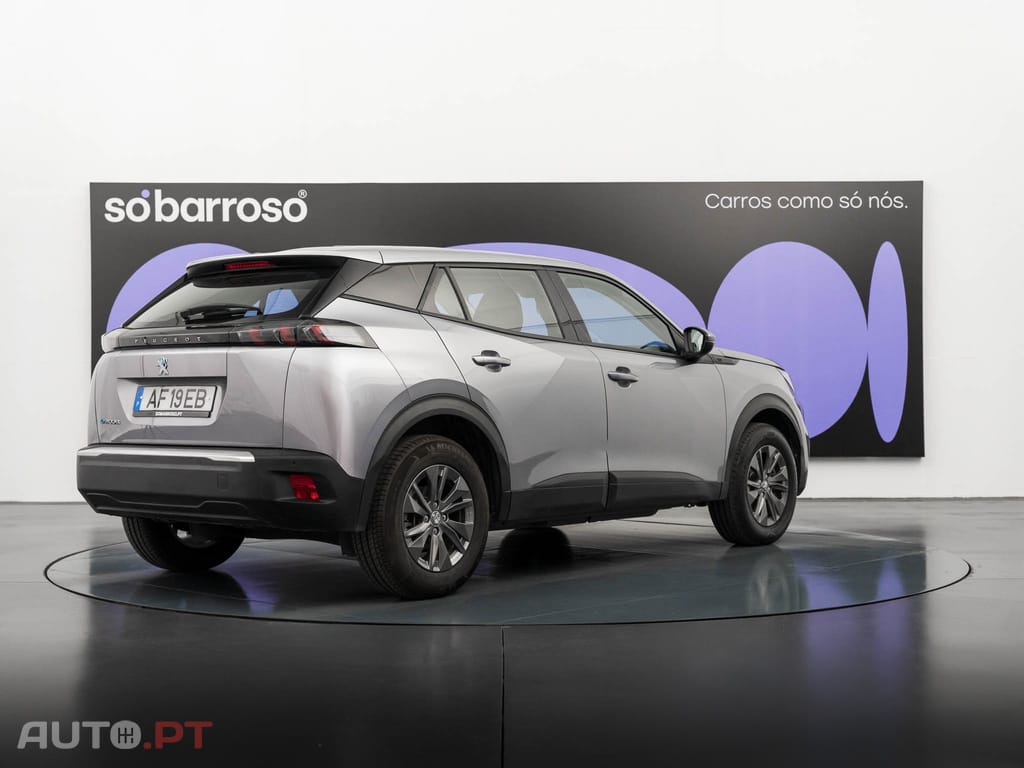 Peugeot E-2008 50 kWh Active