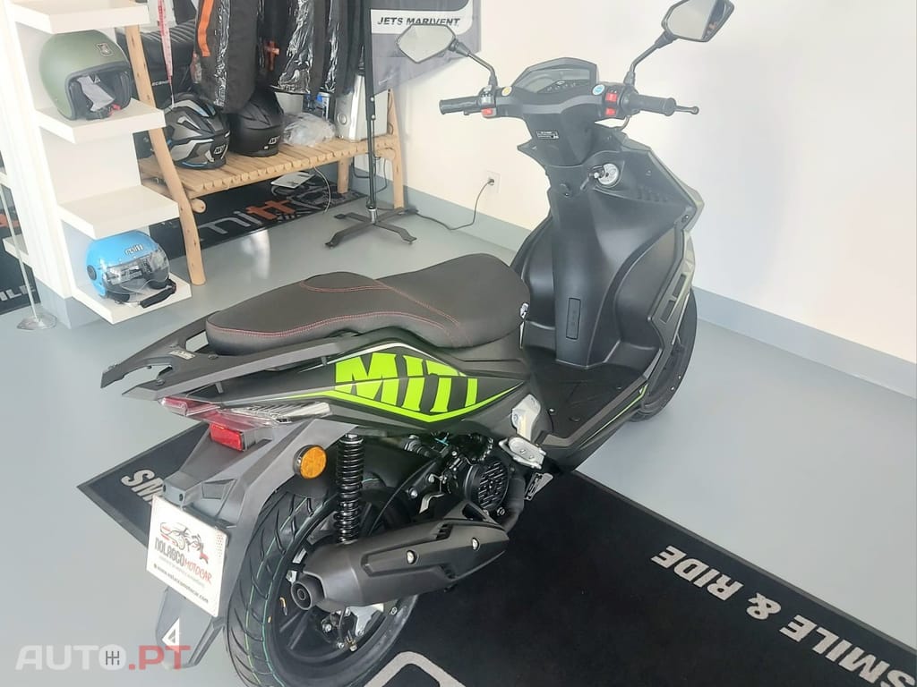 Mitt 125 XRS