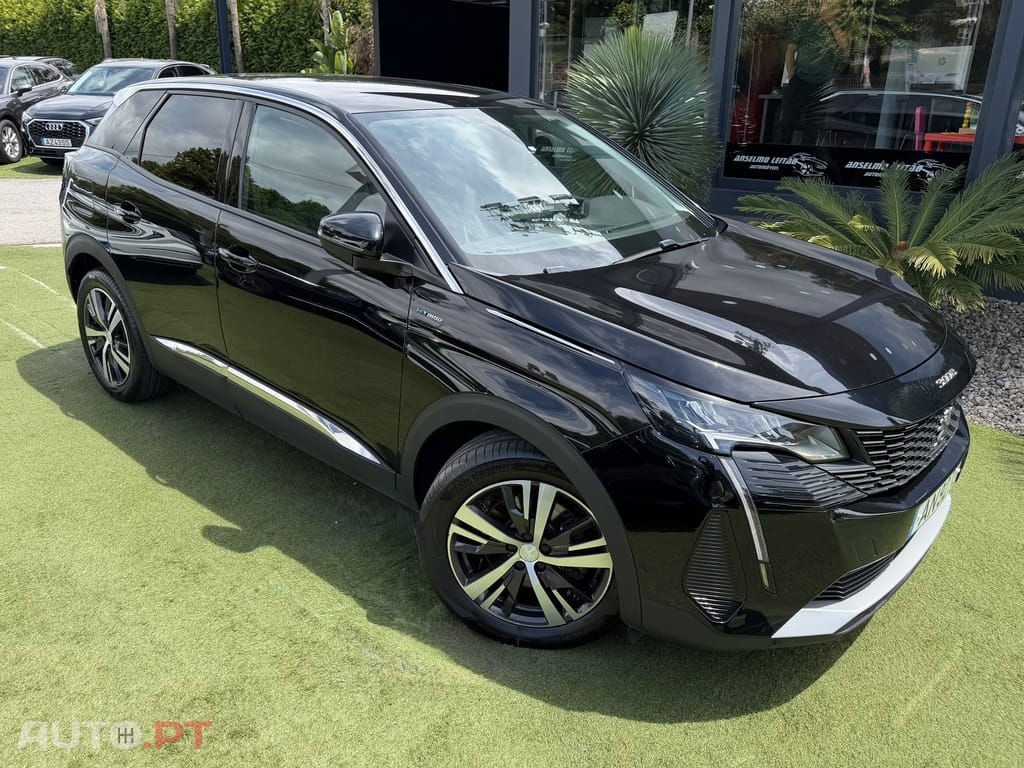 Peugeot 3008 1.6 Hybrid Allure e-EAT8