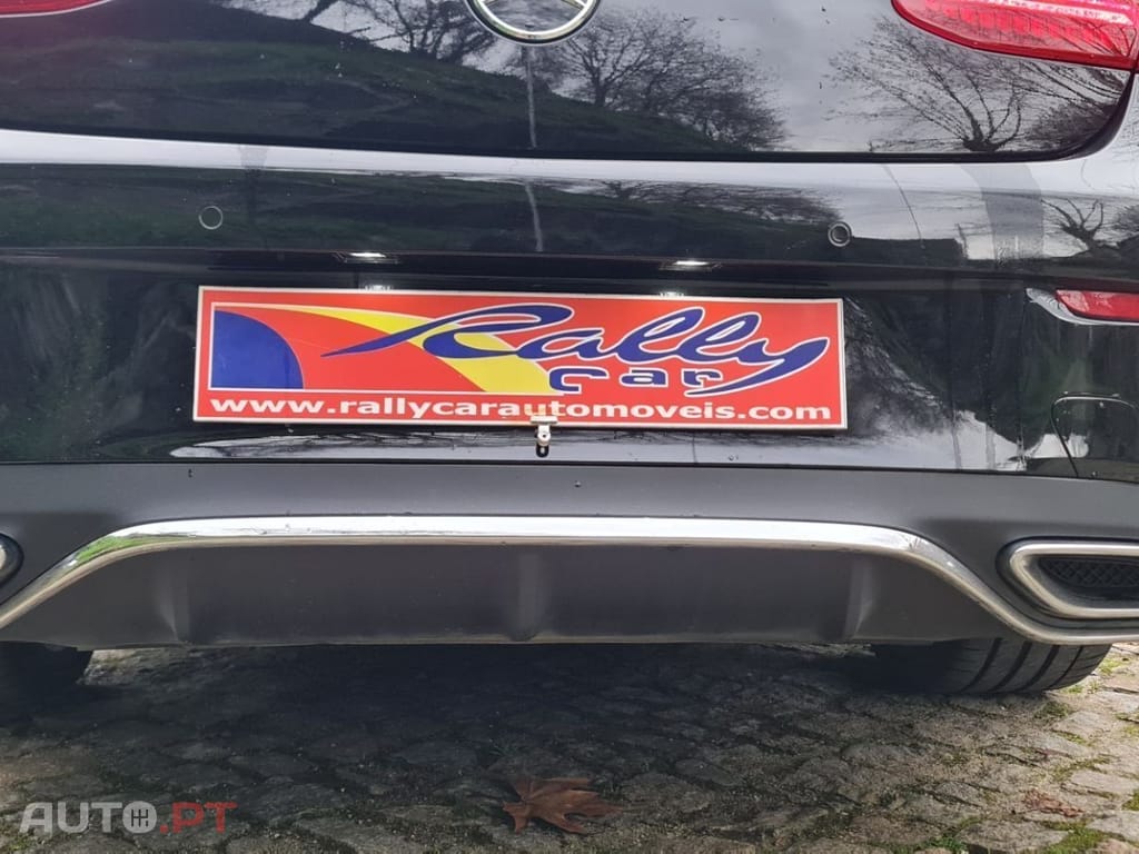 Mercedes-Benz E 220 d AMG Line Aut.