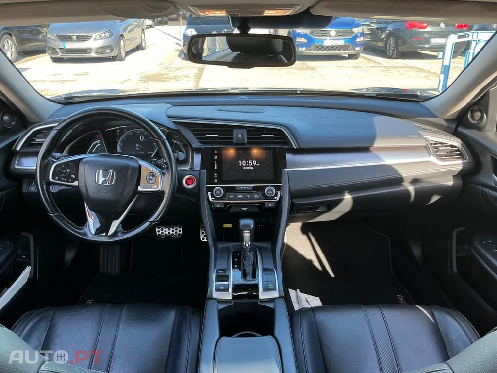 Honda Civic 1.5 i-VTEC Executive CVT