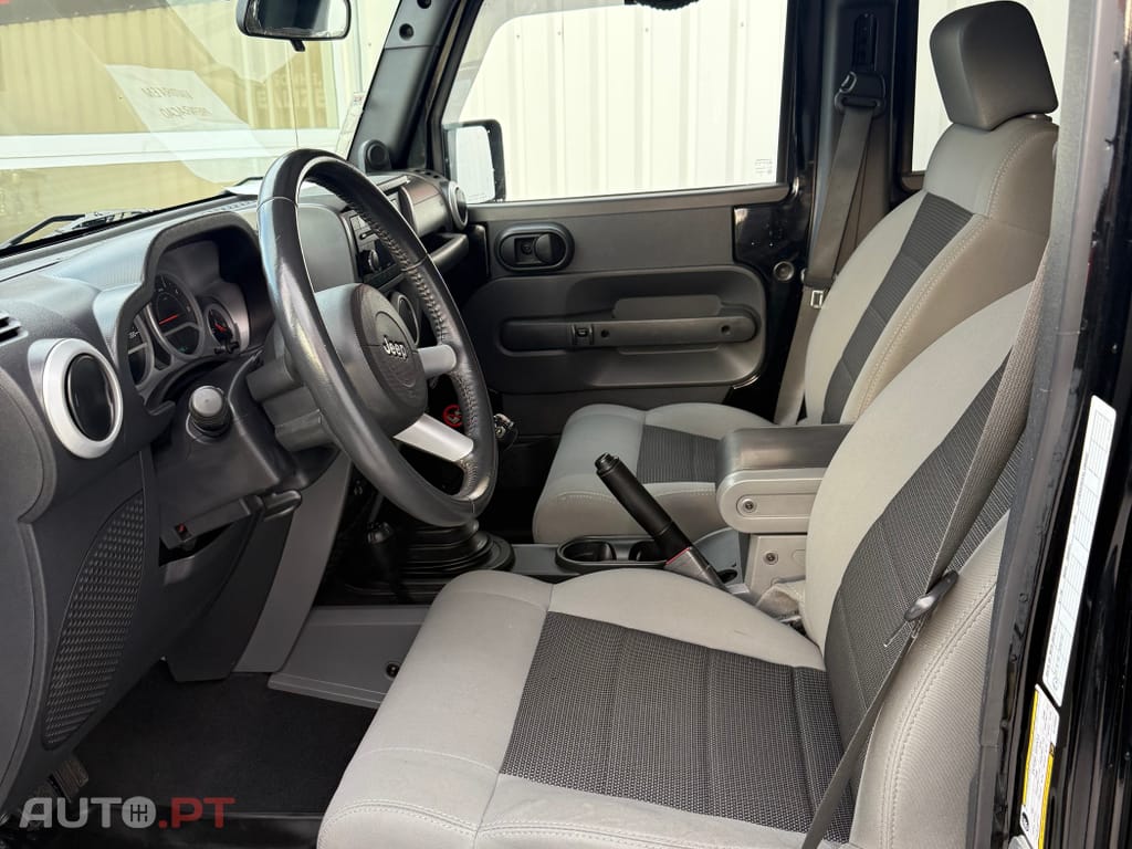 Jeep Wrangler 2.8 CRD ATX Sahara Limited