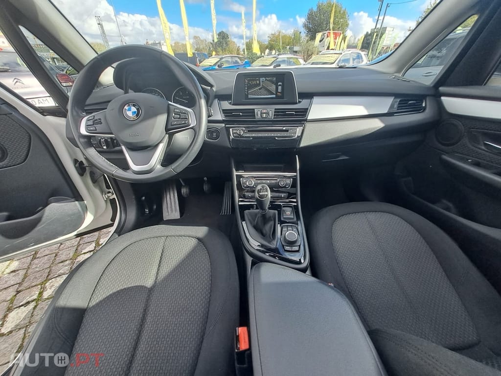 BMW 216 d Advantage