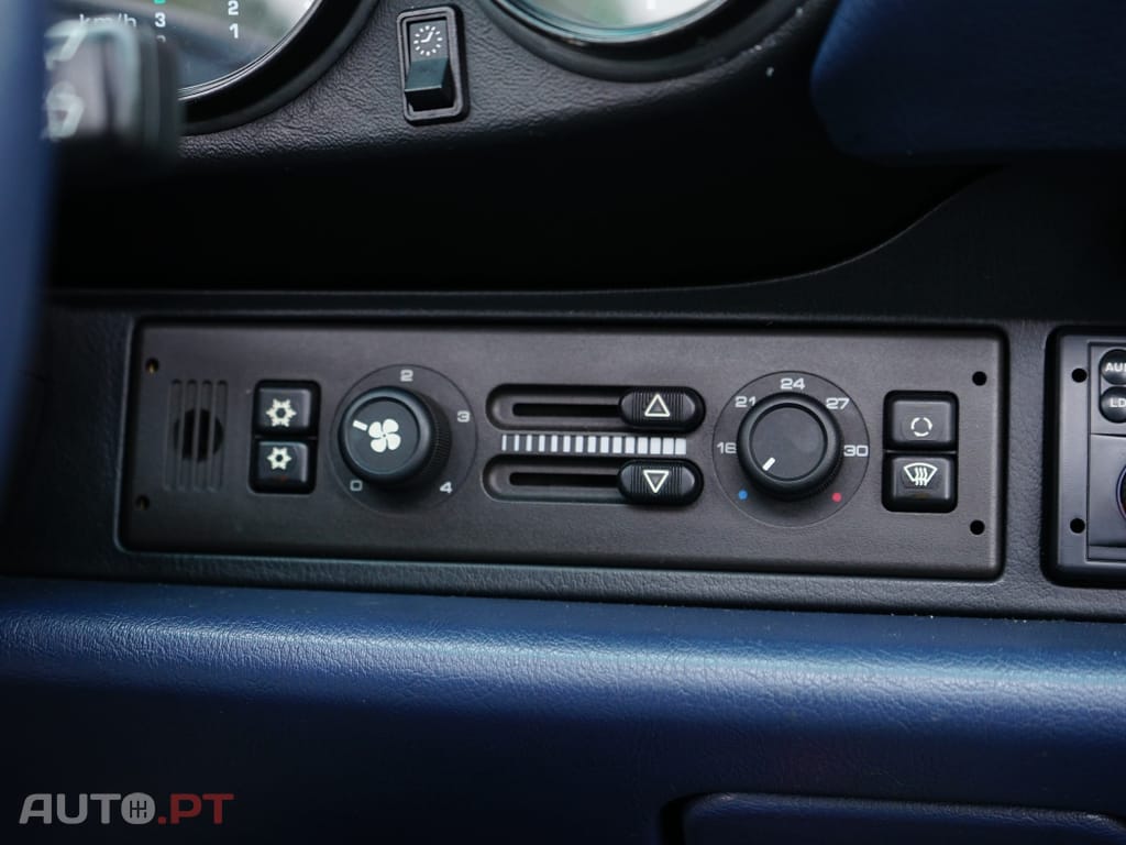 Porsche 911 993 Carrera 2