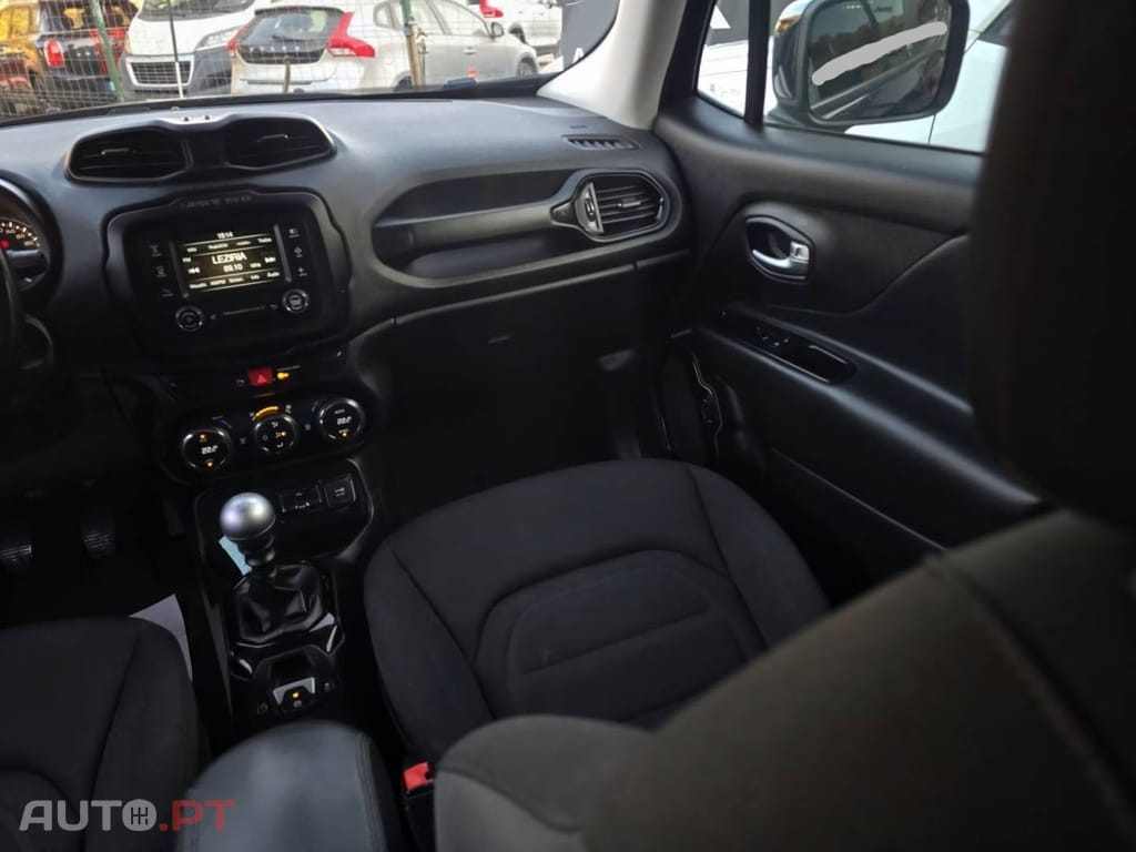 Jeep Renegade 1.6 MJD Night Eagle