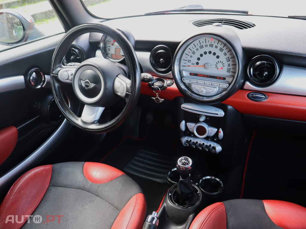 MINI Cooper Sport Edition