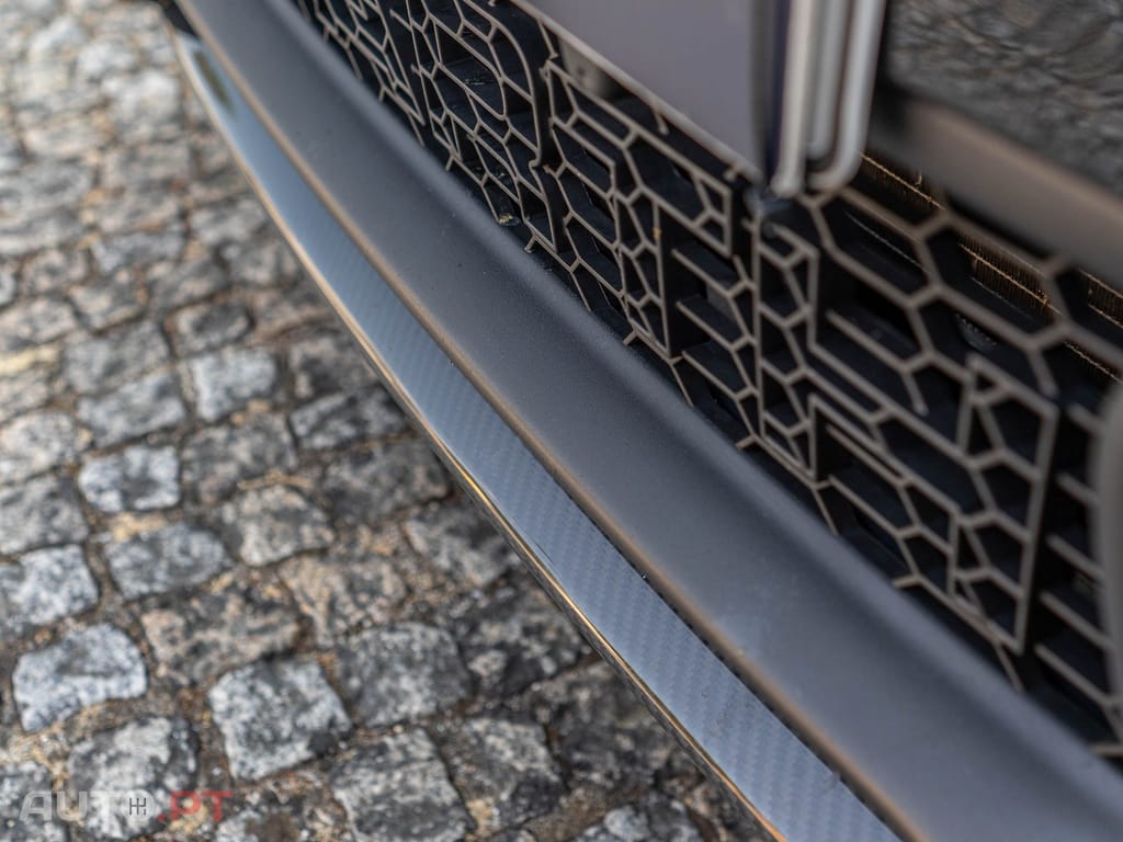 Abarth 595C 1.4 T-Jet Scorpioneoro