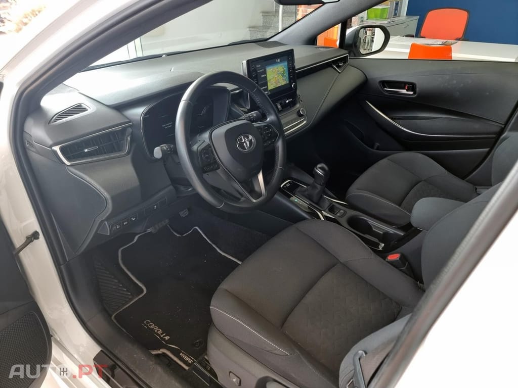 Toyota Corolla 1.8 Hybrid Comfort