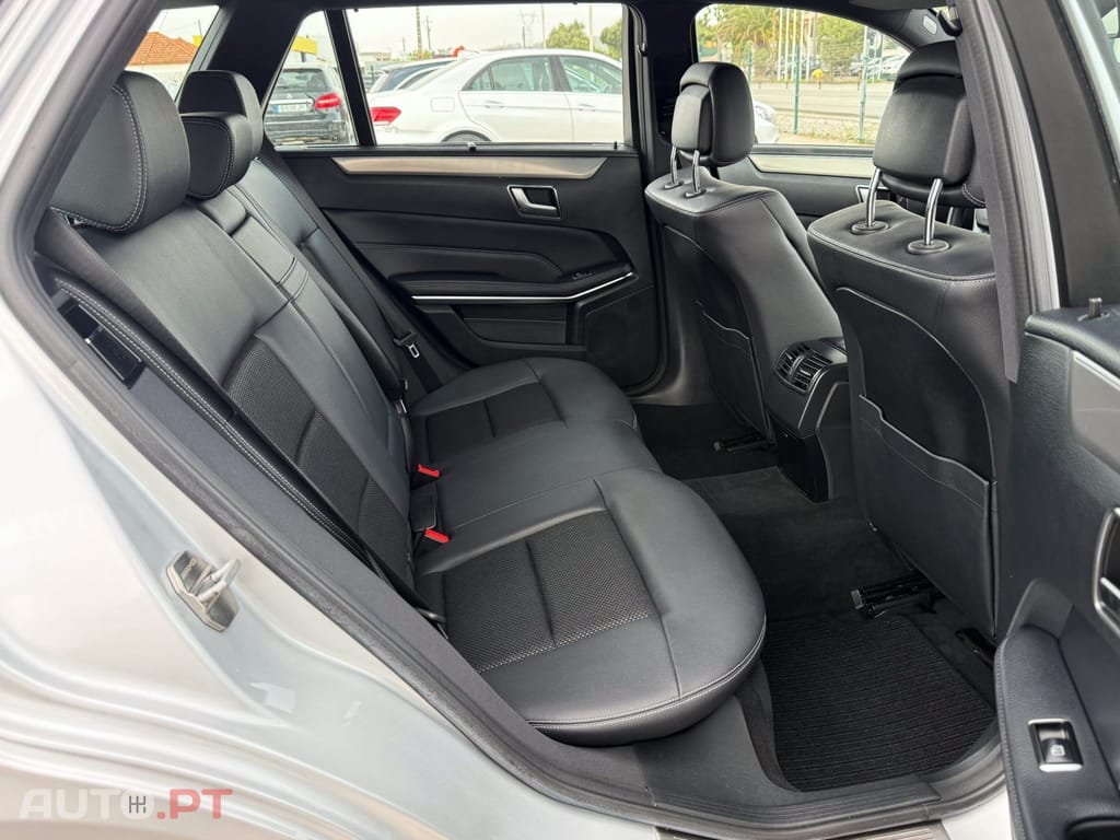 Mercedes-Benz E 220 CDI Avantgarde BE Auto.