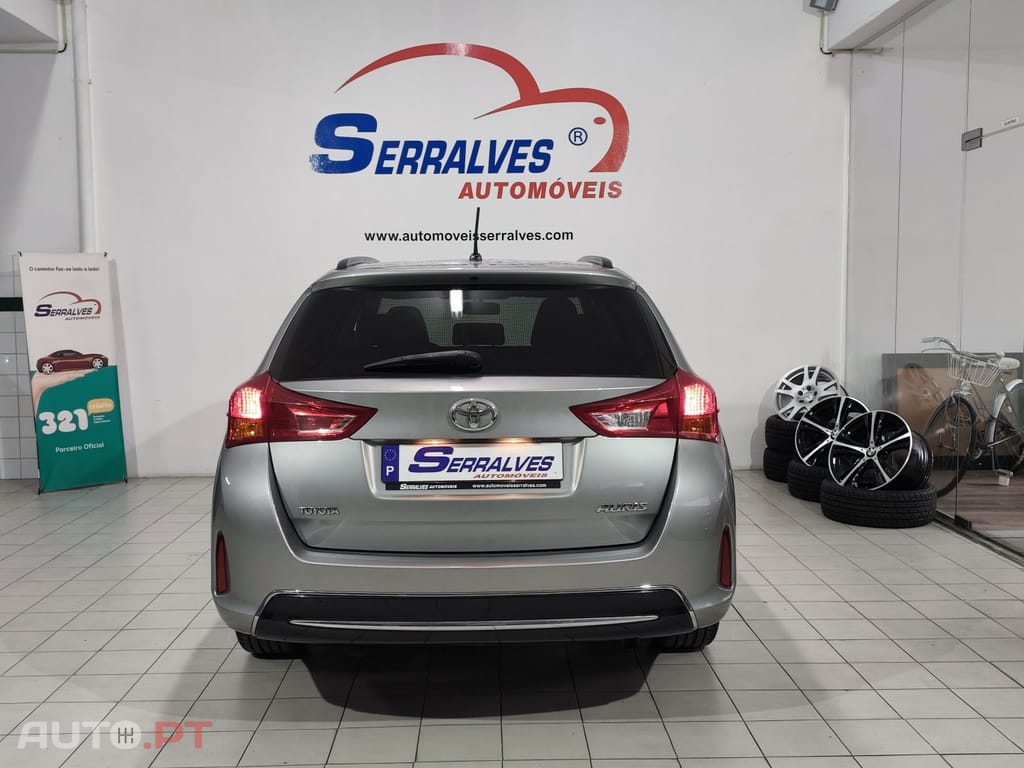 Toyota Auris Touring Sports 1.4 D-4D Comfort+Pack Sport