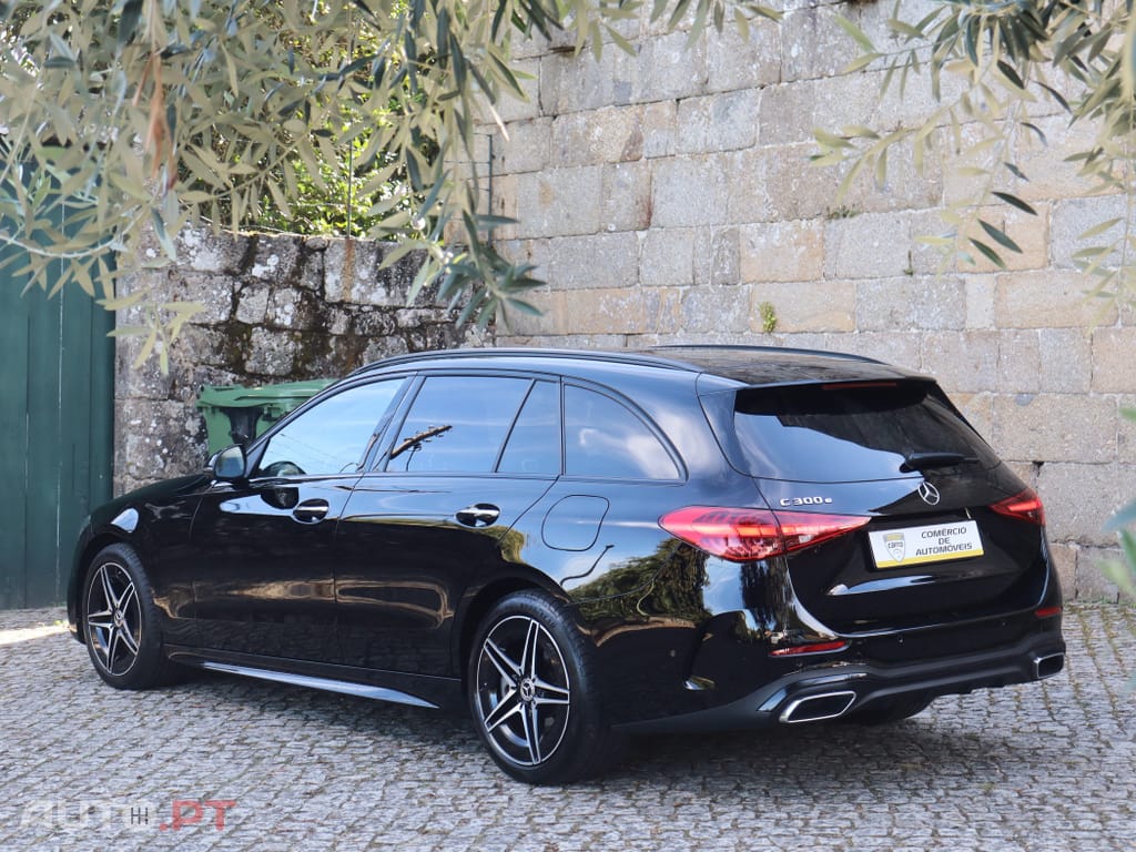 Mercedes-Benz C 300 e AMG Line