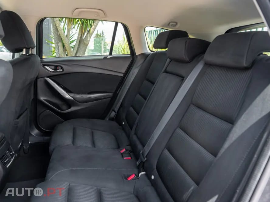 Mazda 6 2.2 SKY-D Excellence Navi