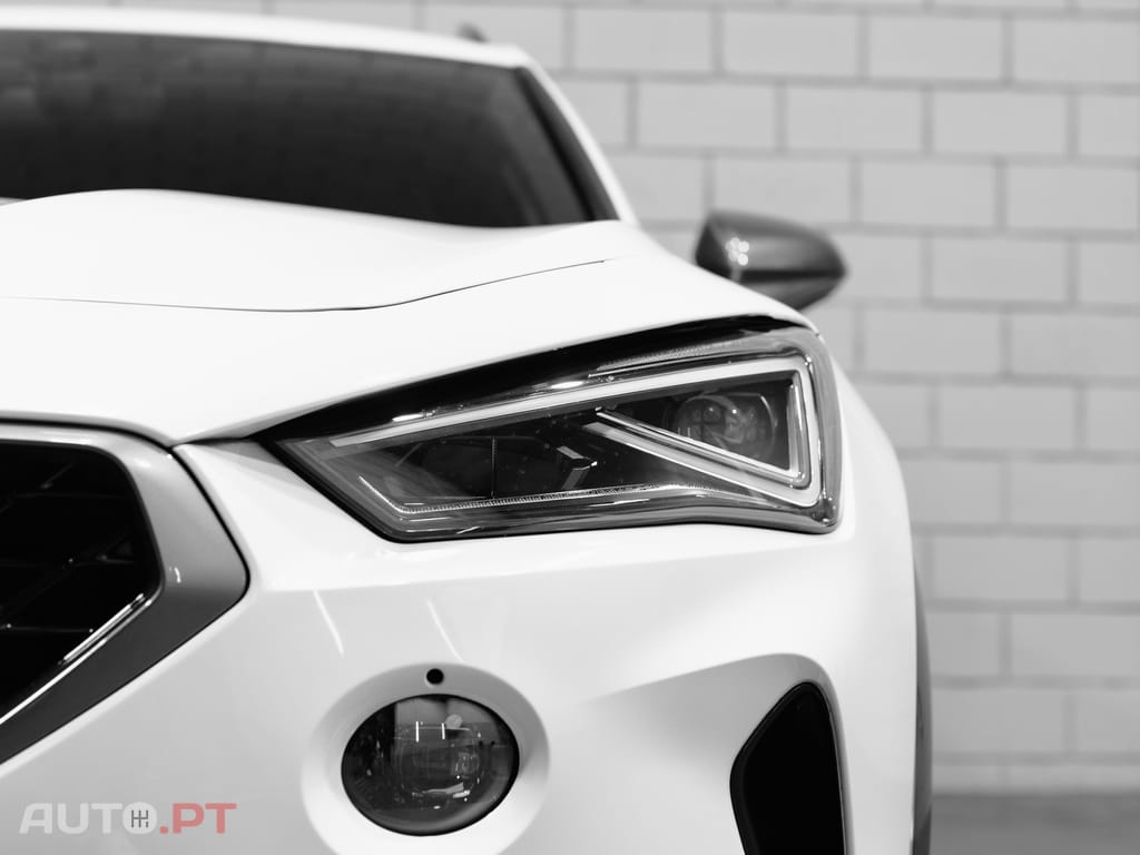 Cupra Formentor 1.4 e-Hybrid DSG VZ