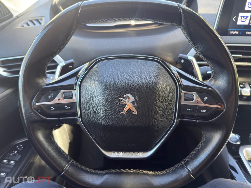 Peugeot 5008 1.5 BlueHDi Allure Pack EAT8