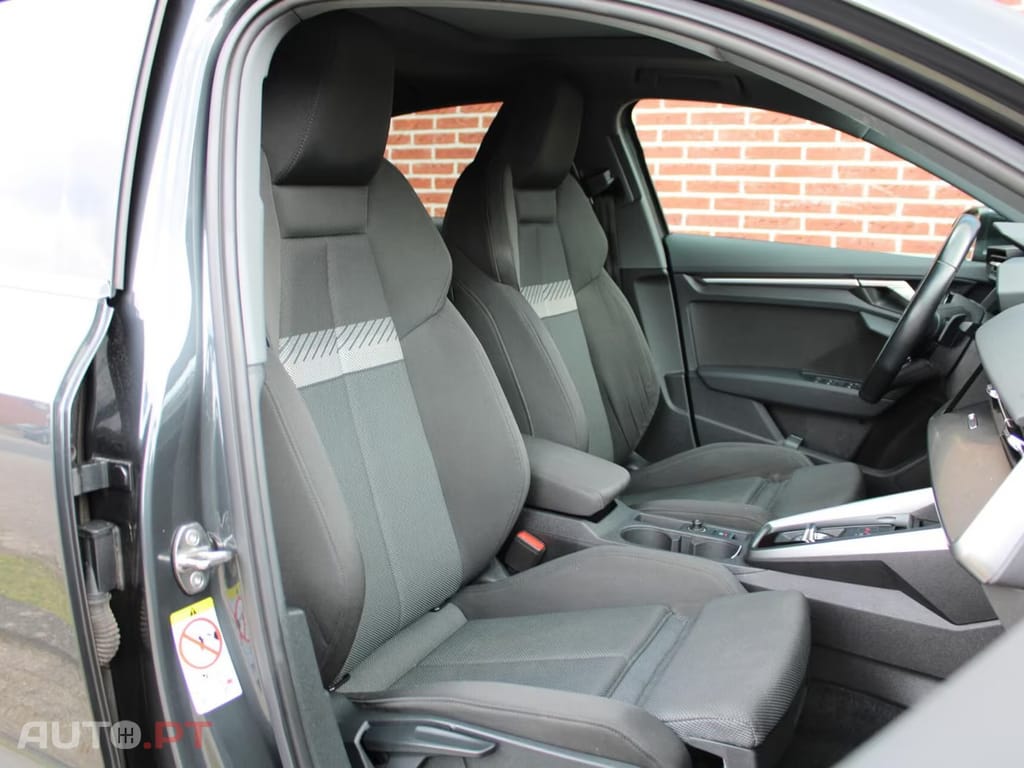 Audi A3 30 TFSI Business Edition