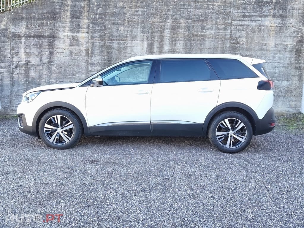Peugeot 5008 1.2 PureTech Allure Pack EAT8