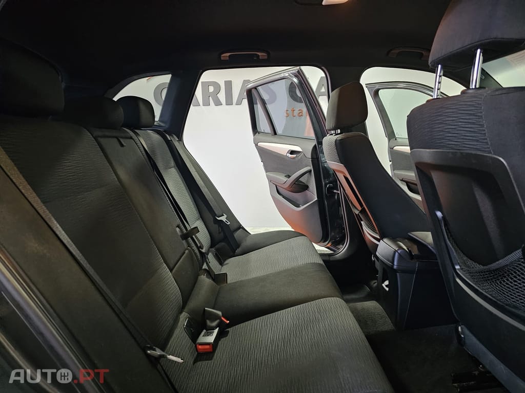 BMW X1 18 d sDrive Advantage