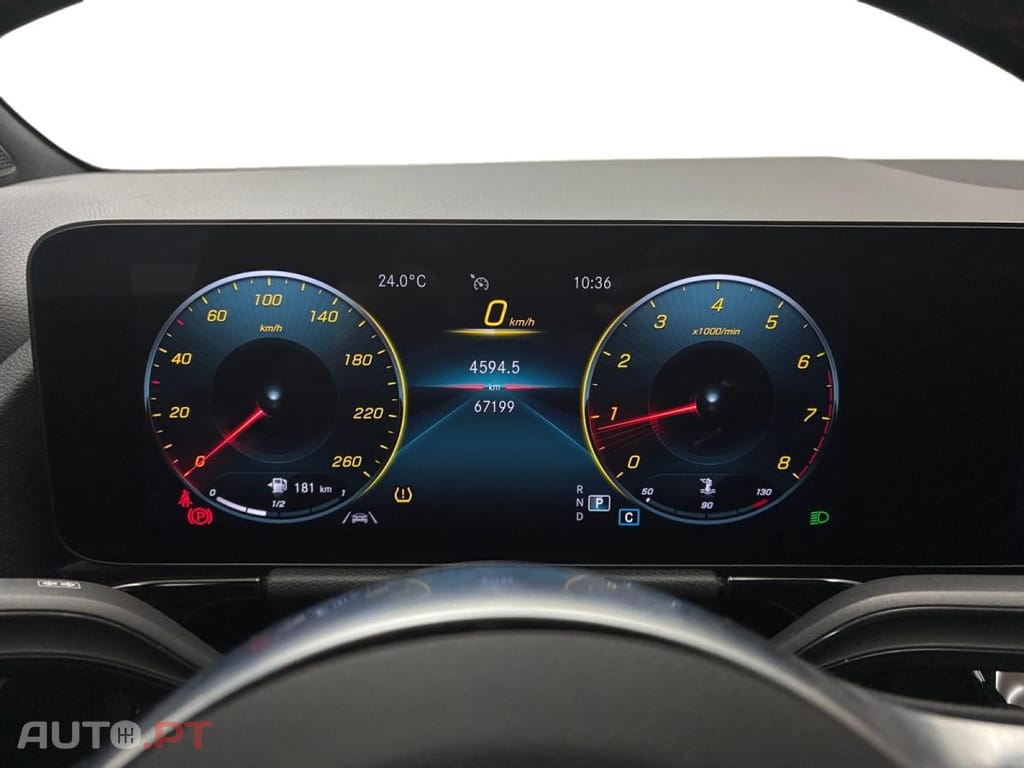 Mercedes-Benz GLA 200 AMG Line