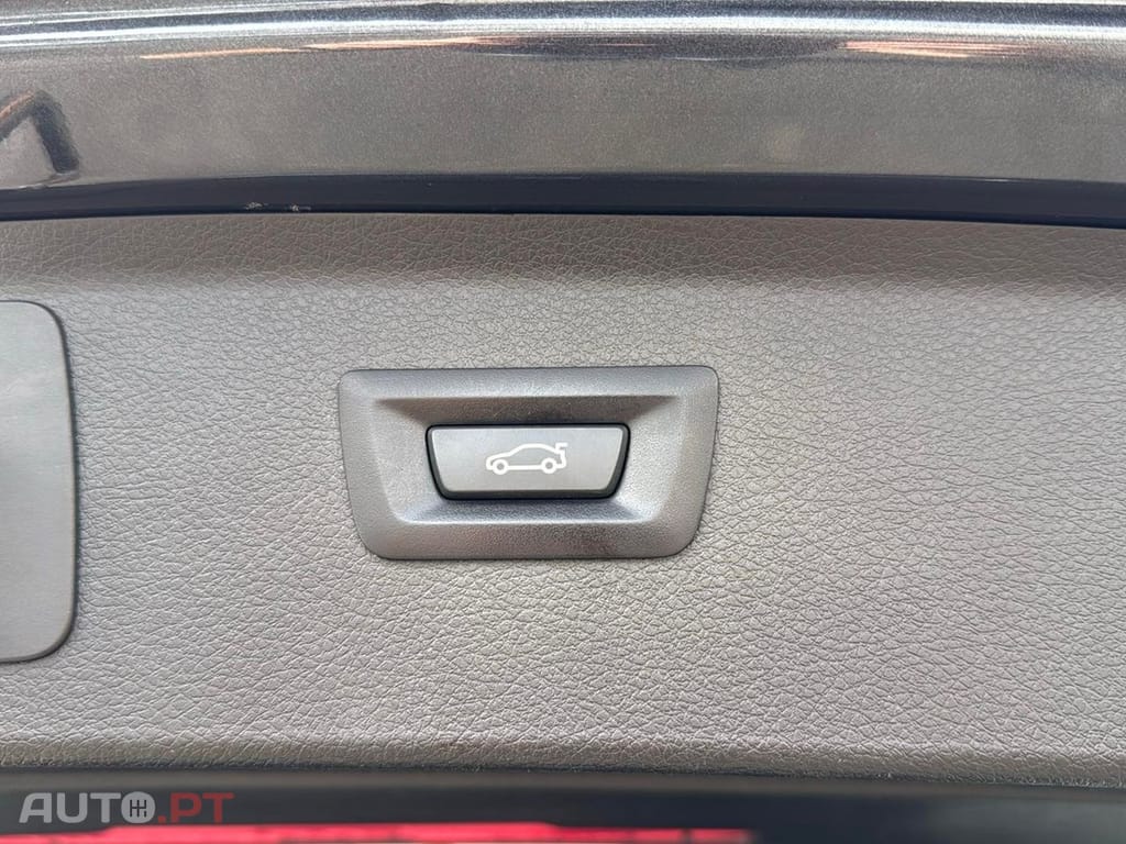 BMW 225 e xDrive Pack Desportivo M