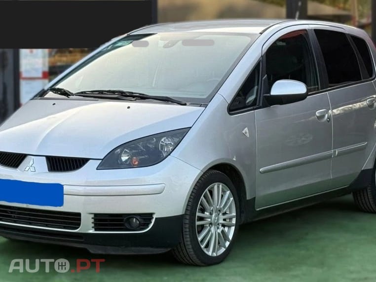 Mitsubishi Colt Z30