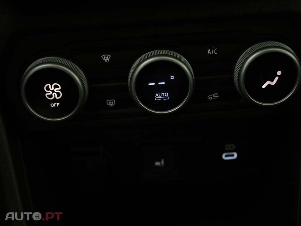 Dacia Jogger Jogger 1.0 ECO-G Extreme+ Up&Go 7L Bi-Fuel — fotografia 13