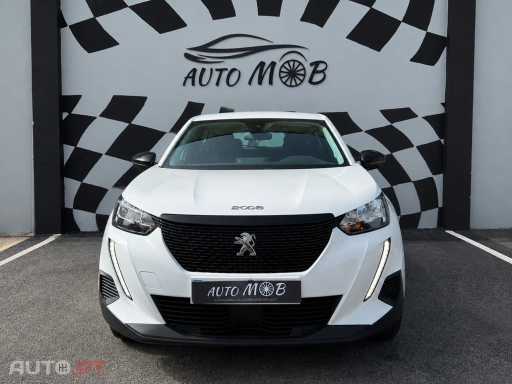 Peugeot 2008 1.2 PureTech Active Pack EAT8