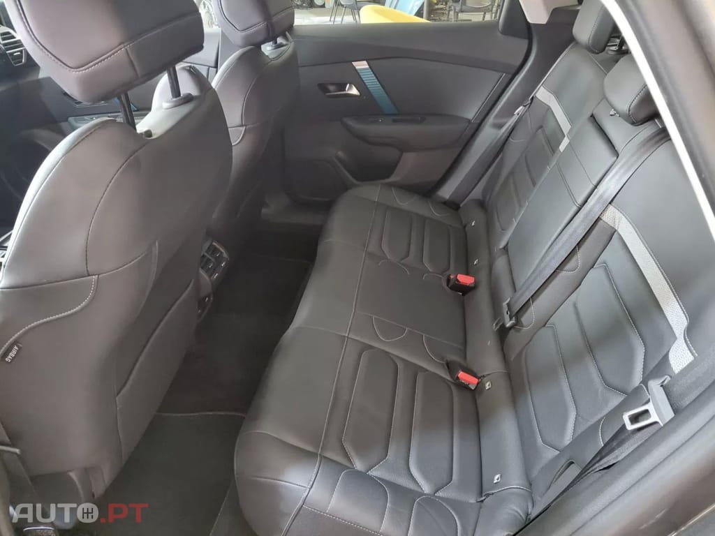 Citroen e-C4 50 kWh Shine