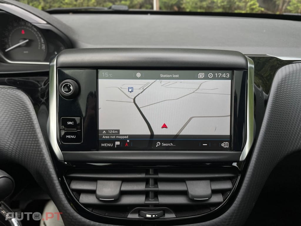 Peugeot 208 1.2 PureTech Allure — fotografia 15