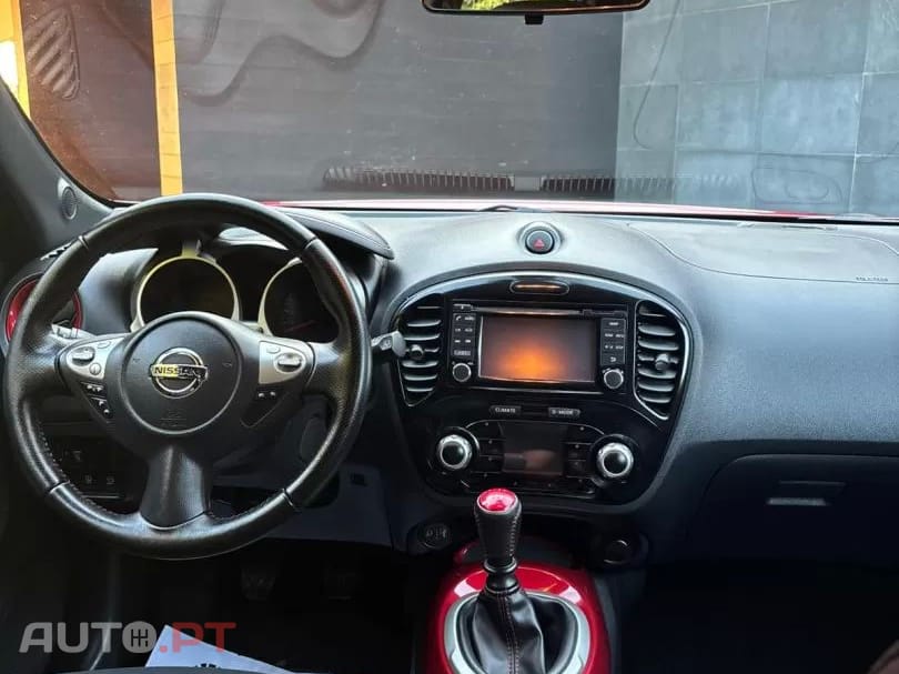 Nissan Juke 1.2 DIG-T N-Connecta P.Ext.1 Red D.