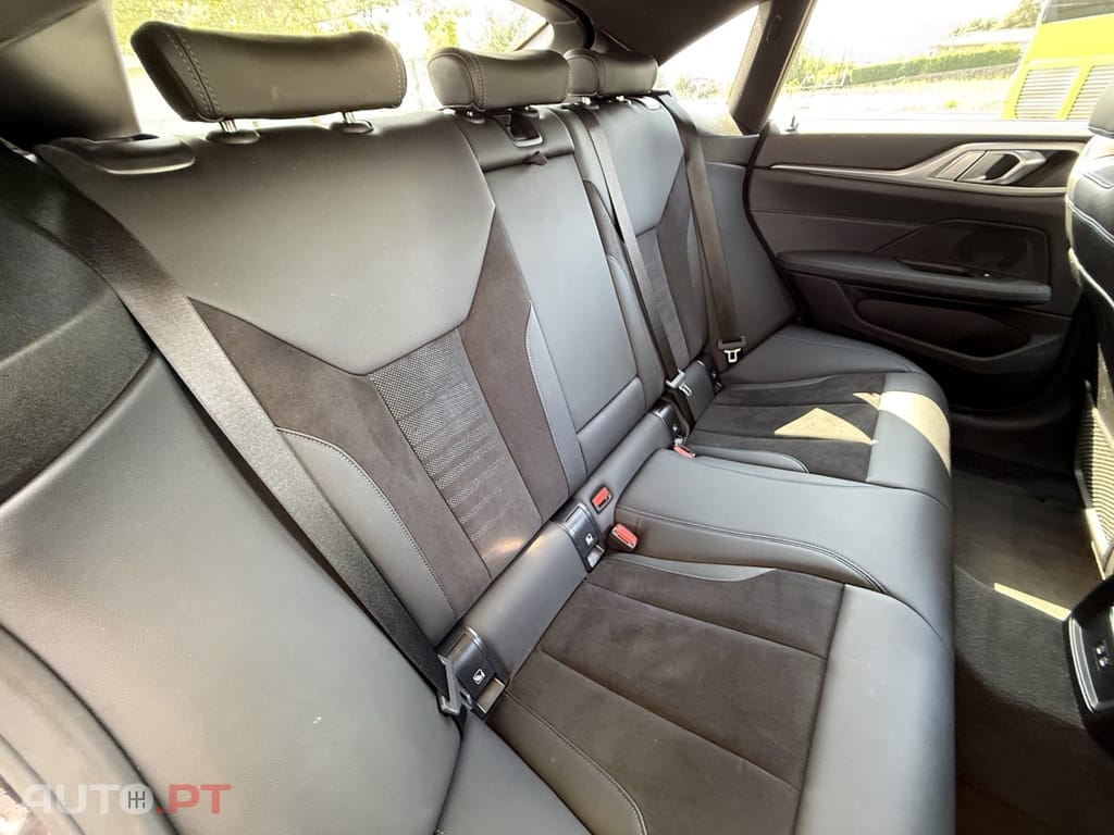 BMW i4 eDrive35 Pack Desportivo M