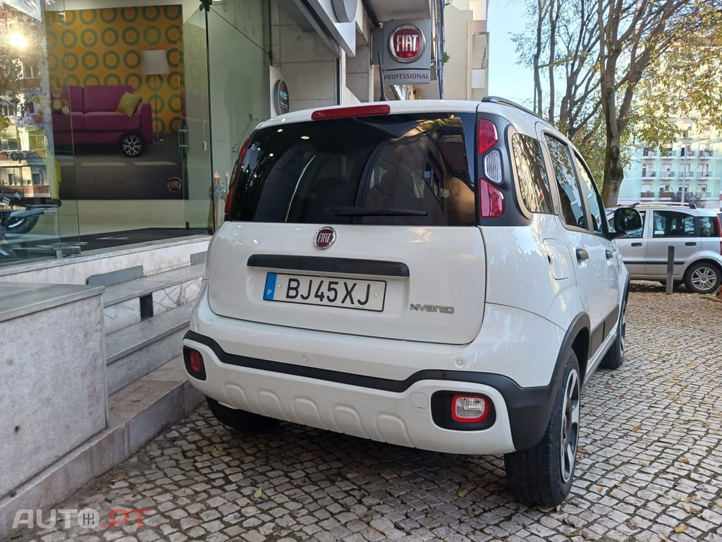 Fiat Panda 1.0 Hybrid City Cross