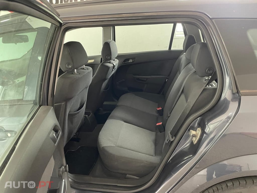 Opel Astra Caravan 1.3 CDTi Cosmo