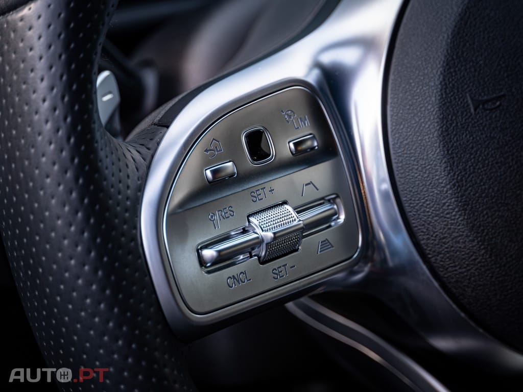 Mercedes-Benz GLA 250 e AMG Line