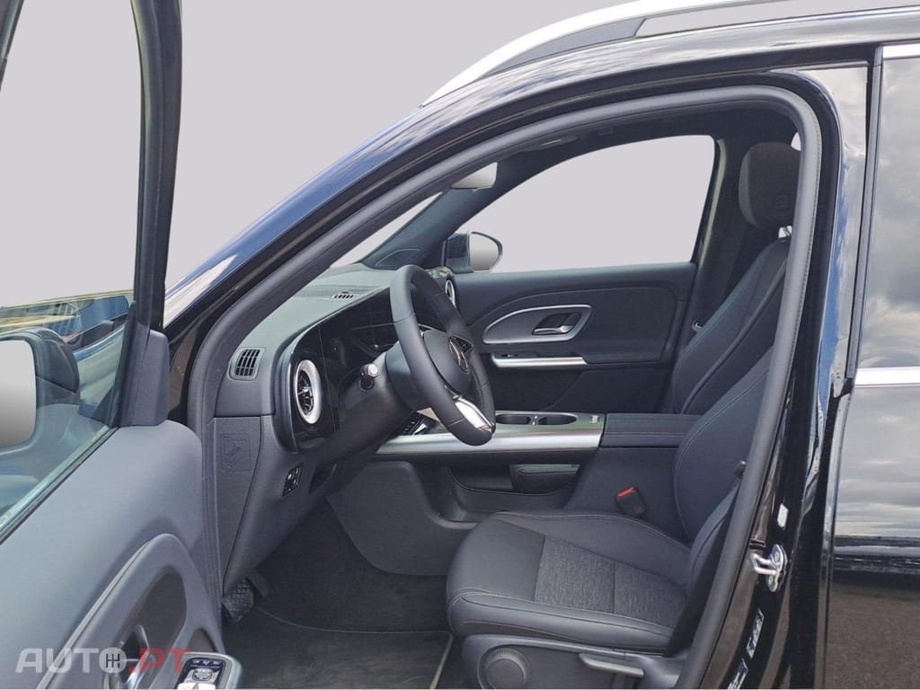 Mercedes-Benz GLB 250 EQ Progressive I.V.A DEDUTIVEL