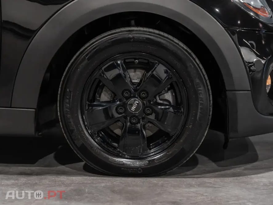 MINI Cooper One D
