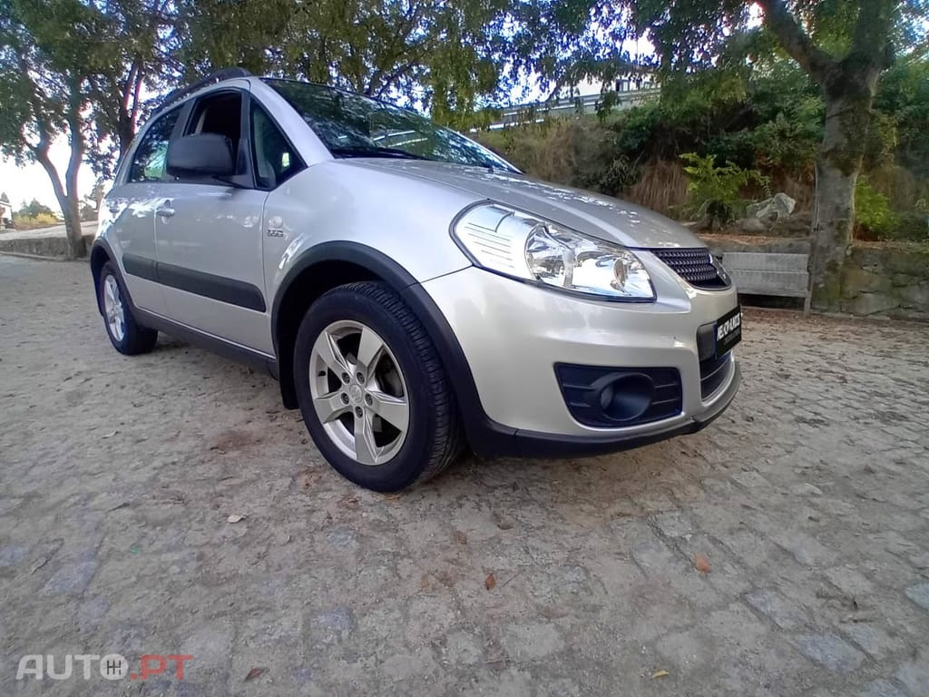 Suzuki SX4 1.6 DDiS GLA Outdoor Line