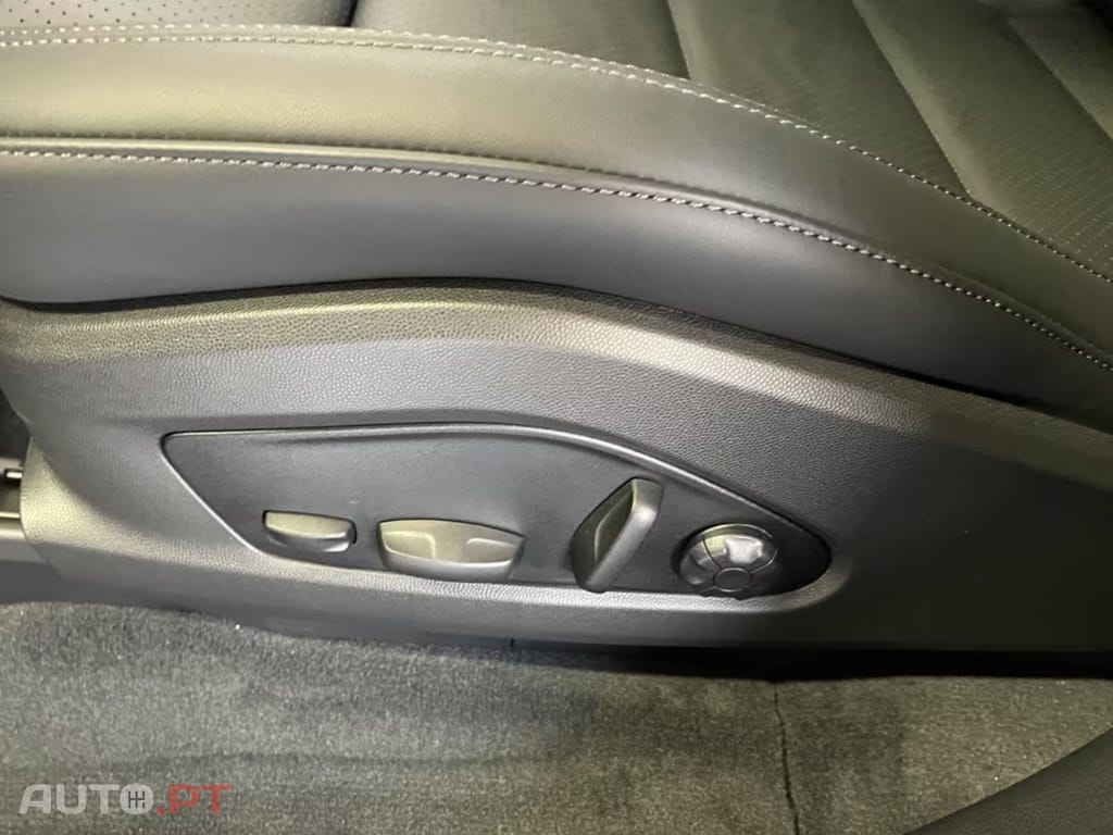 Porsche Macan 4 I.V.A DEDUTIVEL