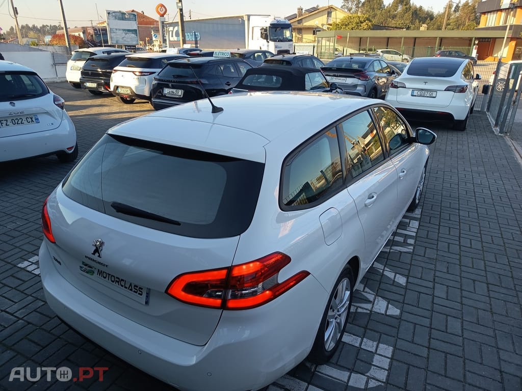 Peugeot 308 SW 1.2 PureTech Style