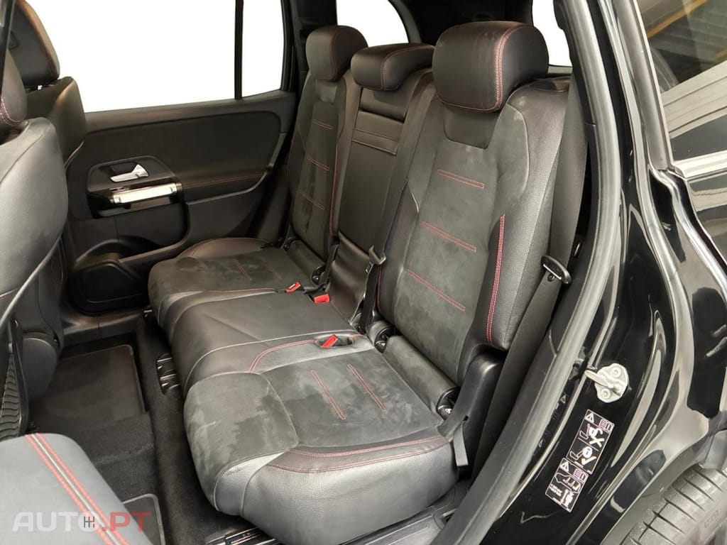 Mercedes-Benz GLB 220 d 4Matic 8G-DCT AMG Line