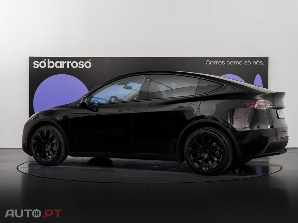 Tesla Model Y Long Range Tração Integral